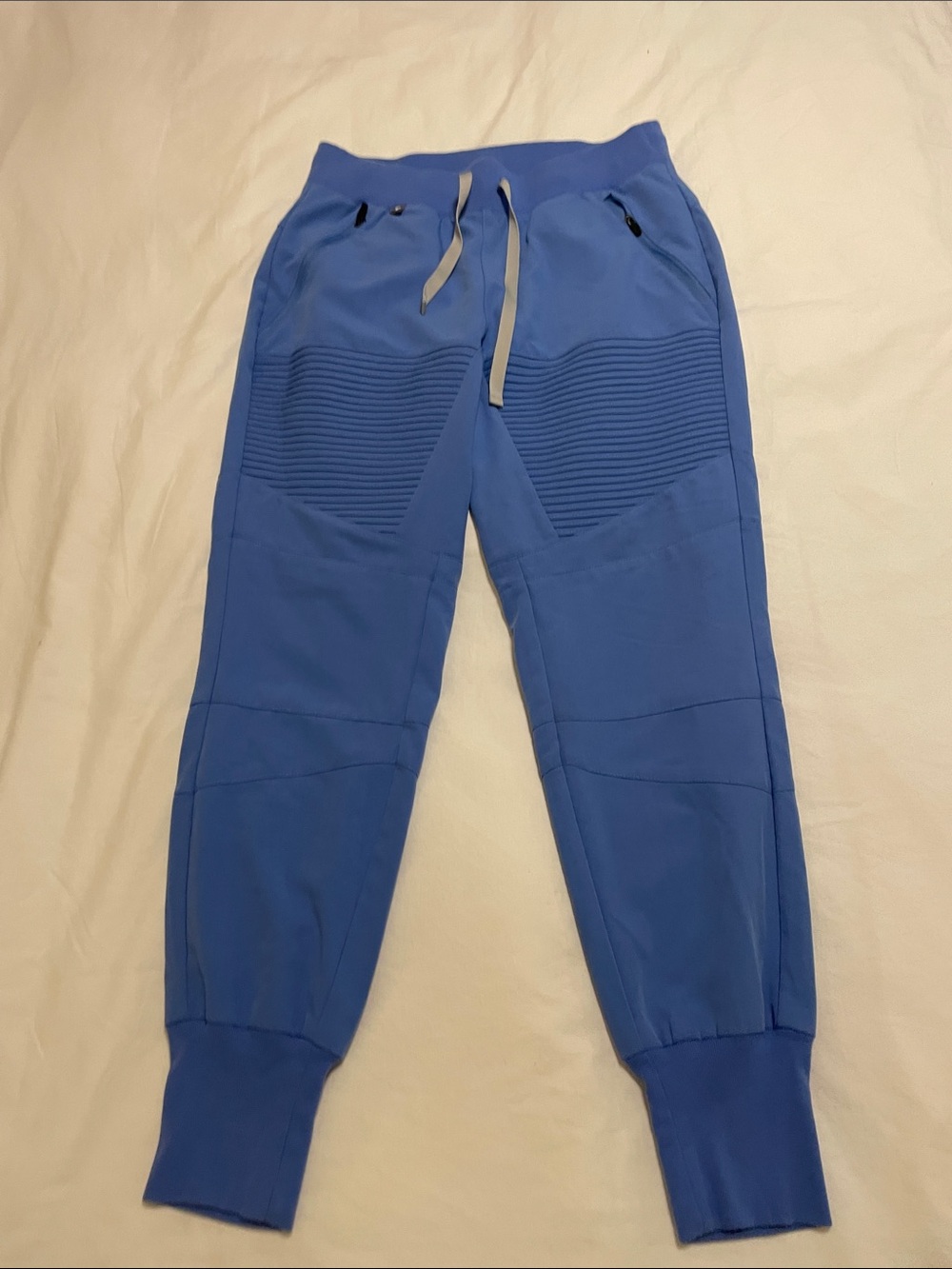 Figs Women’s Limited Edition Jogger scrub pants size XS